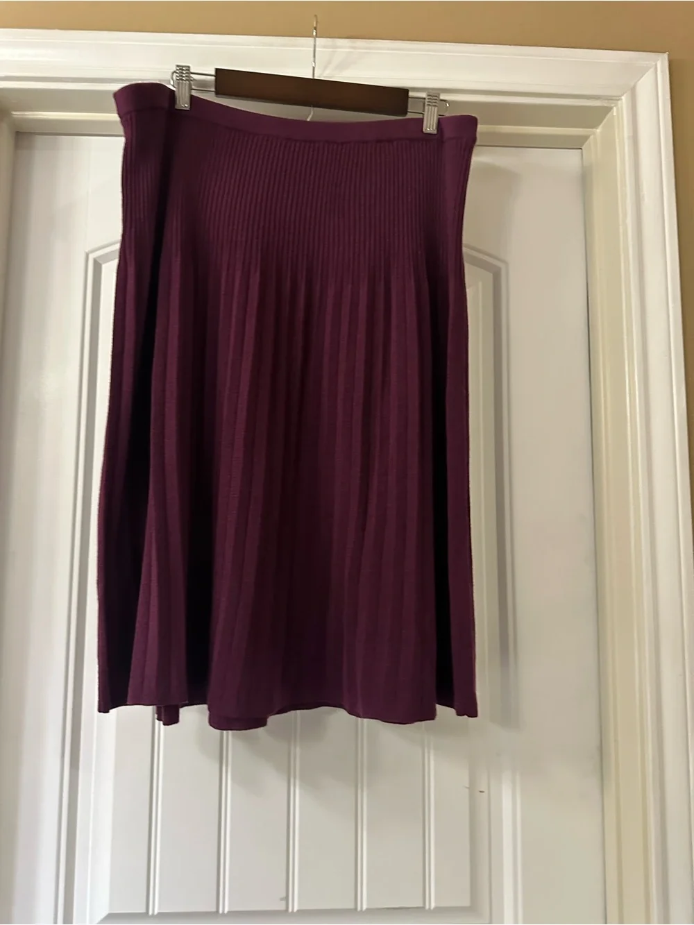 Talbots XL 100% Merino Wool Ribbed Midi Skirt Plum Burgundy NWT